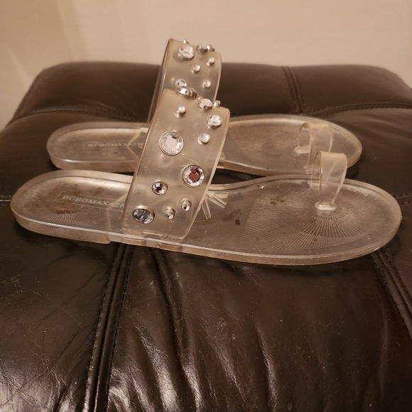 BCBGMaxAzriaParis Slides Clear PVC Size 8 - Picture 2 of 5